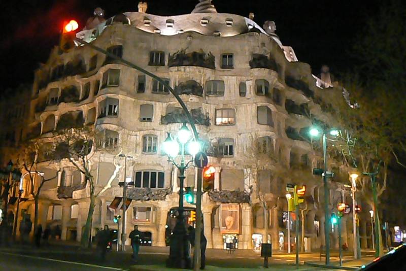 44 Casa Mila